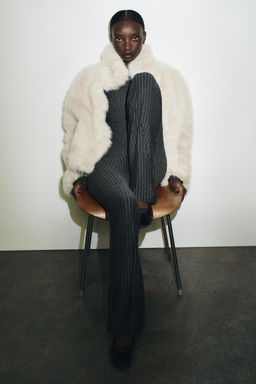 PINSTRIPE FLARE TROUSERS - Zara фото 5