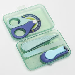 Детский маникюрный набор (ножницы, книпсер, пилка, пинцет), голубой