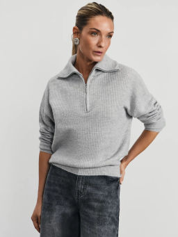 Джемпер на молнии с отложным воротником / Zarina