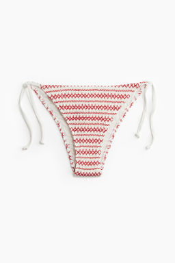 Braga de bikini con lazada