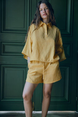 BERMUDA ESTAMPADO RAYAS / Amarillo