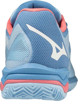 Кроссовки женские