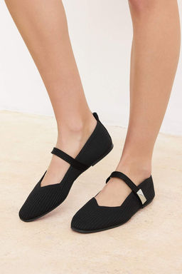 Siyah Triko Metal Aksesuar Detayl? Kad?n Babet TAKSS26BE00016