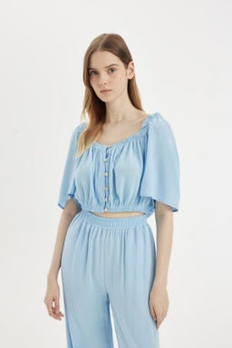 Regular Fit Kare Yaka Krink?l Viskon K?sa Kollu Bluz