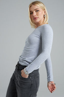 Лонгслив облегающий повседневный skims