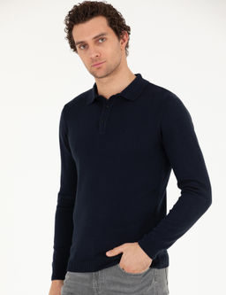 Базовый трикотажный свитер узкого кроя темно-синего цвета с воротником-поло - Cacharel фото 3