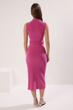 Fusya Vucuda Oturan Kolsuz Drape Detayl? Kemerli Midi Esnek Orme Kalem Elbise TWOSS22EL0756