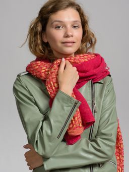 в составе шерсть Большой красивый палантин с переплетением рогожка. - Tantino фото 4