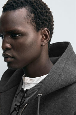 SUDADERA T?CNICA RELAXED FIT CAPUCHA / Gris oscuro - Zara фото 6