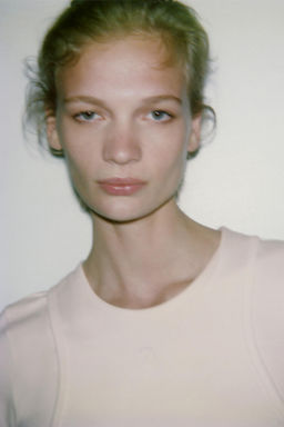 DOUBLE EMBROIDERED T-SHIRT - Zara фото 13