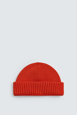 BASIC SHORT BEANIE