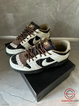 Кроссовки женские весенние