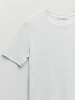 Базовая футболка в рубчик / Zarina фото 9