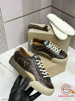 Кроссовки женские весенние