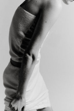 KNIT TOP WITH LACE EMBROIDERY - Zara фото 14