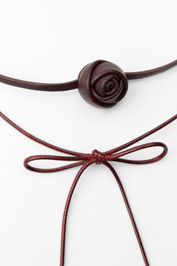 DOUBLE LEATHER FLOWER CHOKER - Zara фото 4