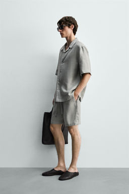 BERMUDA RELAXED FIT 100% LINO / Gris claro