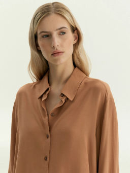 Рубашка из 100% вискозы EMKA