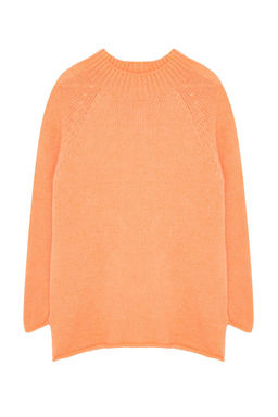 Turuncu Yumusak Dokulu Dik Yaka Dikissiz Triko Kazak TWOAW25KZ00048