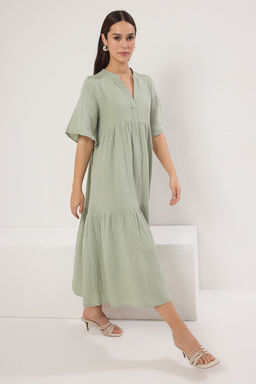 Haki Muslin Genis Kesim Midi Dokuma Elbise TWOSS25EL00209