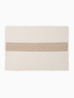 Скатерть «Этель», бежевая, с орнаментом, 140×140 см