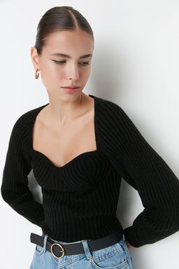 Siyah Crop Kalp Yaka Triko Kazak TWOAW22KZ1760