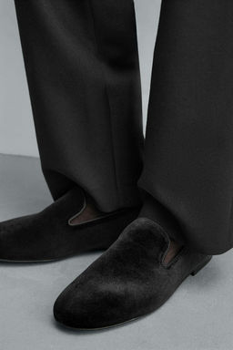 VELVET-EFFECT LOAFERS - Zara фото 3
