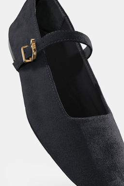 VELVET EFFECT BUCKLE BALLET FLATS - Zara фото 7