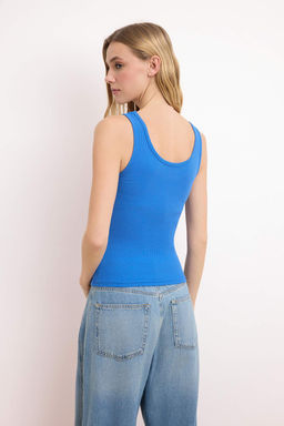 Saks Fitted/Vucuda Oturan Havuz Yaka Fitilli Esnek Orme Atlet TWOSS22AL0042