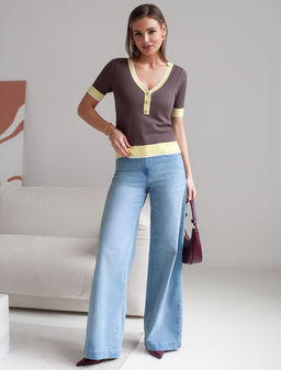 Джемпер с V-вырезом с коротким рукавом из вискозы