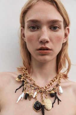 PACK OF 2 NECKLACES WITH MEDALS AND CHARMS - Zara фото 2