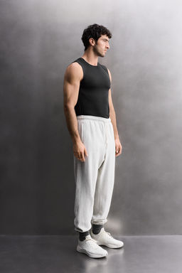 CAMISETA TANK PRIMERA CAPA / Negro - Zara фото 4