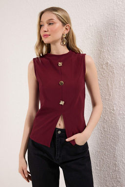 Bordo Aksesuar Dugmeli Bisiklet Yaka Regular Boy Yelek Orme Bluz TWOSS25BZ00558