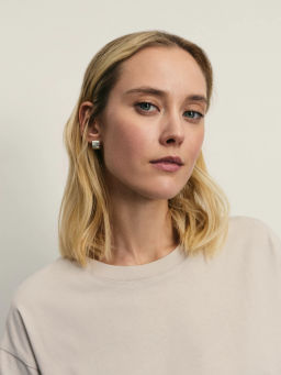 Базовая футболка из плотного хлопка / Zarina фото 6