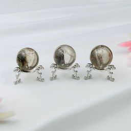 Шар из Горного хрусталя на подставке