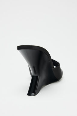 ASYMMETRIC WEDGE SANDALS - Zara фото 5