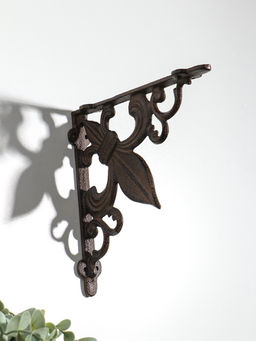 Сувенир чугун уголок "Геральдическая лилия" 19,5х19,5х4,5 см