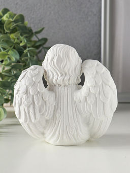 Сувенир полистоун свет "Белоснежный ангел с тортом" 11,8х8х11,5 см