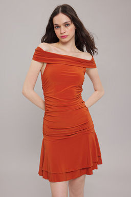 Siyah Carmen Yaka Vucuda Oturan Etegi F?rf?rl? Mini Esnek Orme Elbise TWOSS25EL00225 - Trendyolmilla фото 10