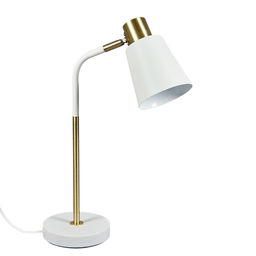 UML-B700 E27 WHITE Светильник настольный, 40W. Цоколь Е27. Механический выключатель. Белый. ТМ Uniel