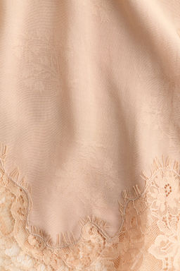 Top en tejido jacquard con ribetes de encaje - H&m фото 6