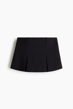 Minifalda pantal?n con pliegues
