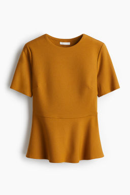 Top con peplum