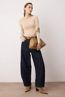 Tas Yumusak Dokulu Kay?k Yaka Triko Kazak TWOAW26KZ00293