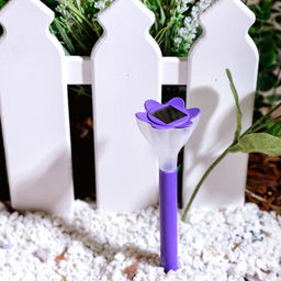 USL-C-417/PT305 Cадовый светильник на солнечной батарее Purple crocus. Серия Classic. Упаковка-пленка.