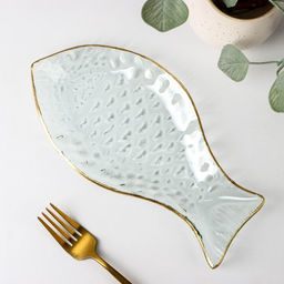 Блюдо стеклянное сервировочное Рыбка, 1324 см, с золотой каймой