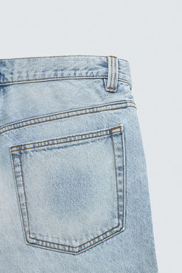 BERMUDA DENIM RELAXED FIT / Azul claro