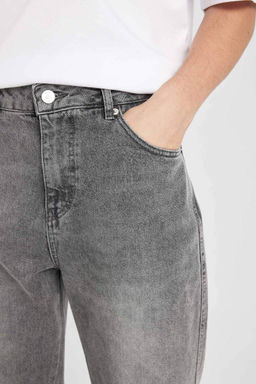 Джинсовые брюки прямого кроя с нормальной талией и нормальной талией - Defacto фото 5