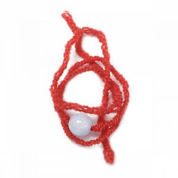 Браслет красная шерстяная нить с камнем Аквамарин символ дружбы и верности - Сандаловый дом фото 2