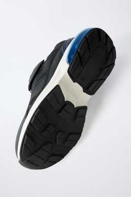 AIR CHAMBER TRAINERS - Zara фото 7